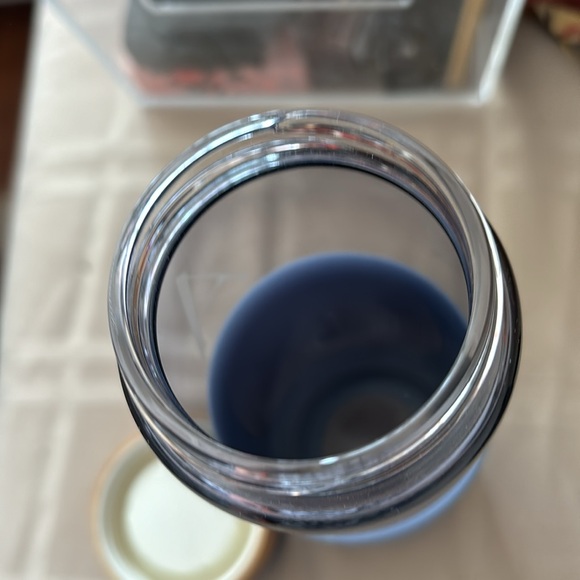 Anthropologie water bottle - Picture 4 of 4